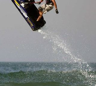 >O Dustin Motzouris σε κλασσική φιγούρα