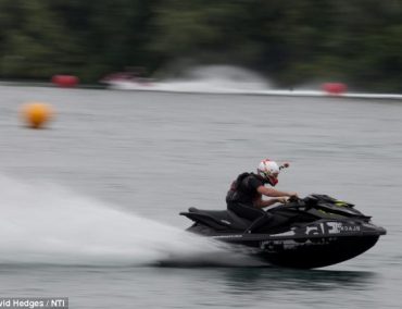 >158 Performance Black Edition Sea-Doo 360 RXP-X