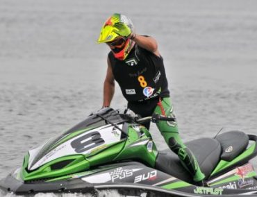 >Pastorello wins Heat 1 in Vladivostock