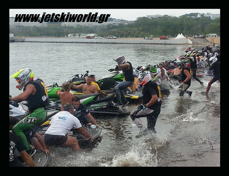 >Samuka Racing win HEAT 3  Pastorello STOPS  Title race wide open