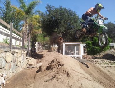 >Με Mini-Bike ο Warner