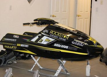 >Motzouriss Bullett Racing V2 S4 with stickers
