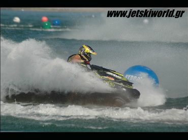 >GP Runabout, νικητής ο Bushell