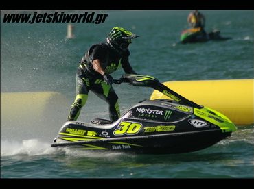 >Πρωταθλητής ο Mac στην Pro Ski Open