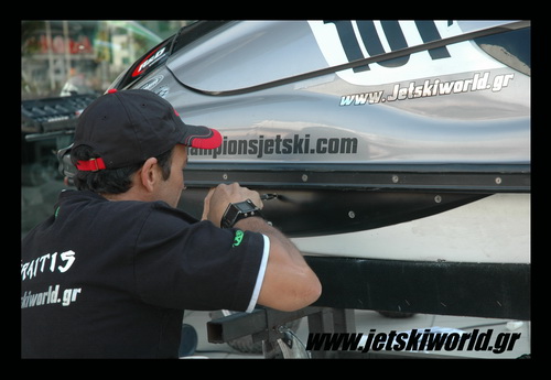 >Δοκιμάζουμε τα νέα sponsons της ProWatercraftRacing