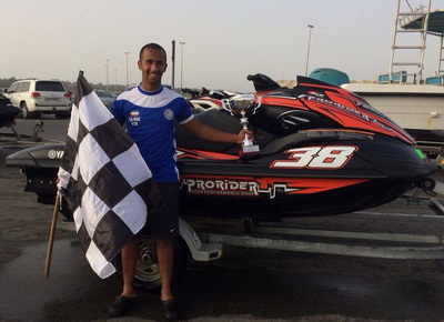 >Ο Cozmo κερδίζει στην Stock Runabout