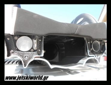 >Twin exhaust SX-R?
