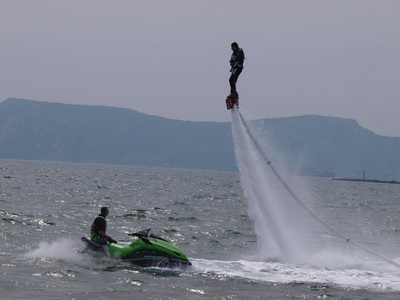 >Eπίδειξη Flyboard σήμερα, Σάββατο
