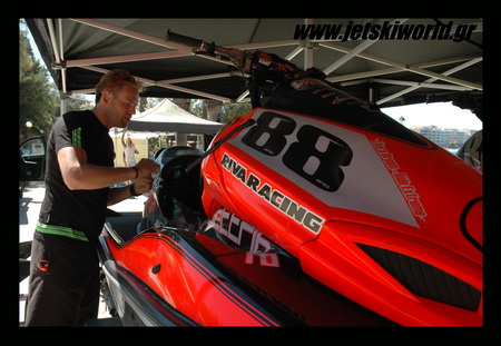 >Pajalin με Ultra Turbo στο Akropolis Jet Raid