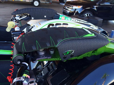 >Για την Moe Kanamori