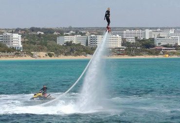 >Petra Wijnker favorite trick on Flyboard