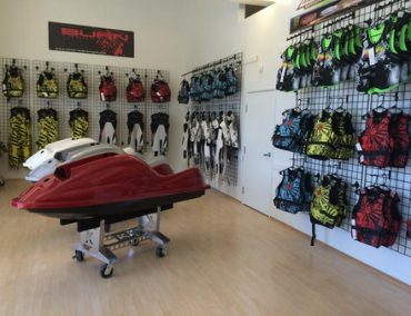 >Kommander Ind. Show room