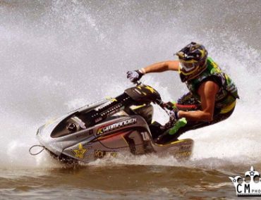 >Dustin Motzouris wins Pro Ski Open in ProWatercross Tour