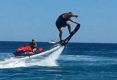 >Μαθήματα Hoverboard στην Αίγινα