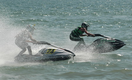 >Μόνο με προπόνηση