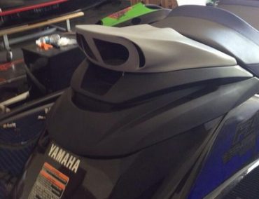 >Yamaha FZR rear seat