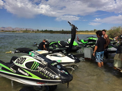 >Team Kawasaki testing at Body Beach