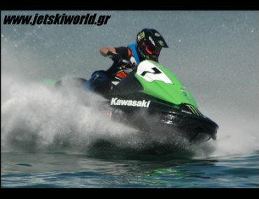 >Έτοιμος ο Warner