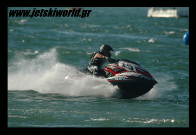 >Aero wins Moto 1 in Pro Stock Runabout
