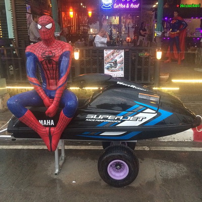 >Με SuperJet κι ο Spyderman