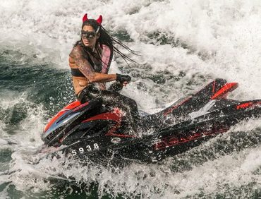 >H Aysha στο Jetskiworld.gr
