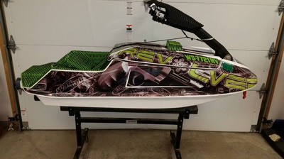 >2013 Lee Stone Revolver Pro Glass hull