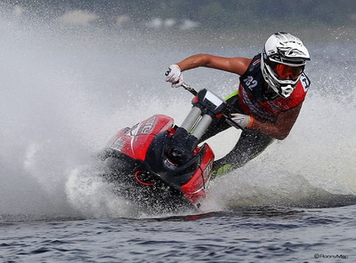 >Broc Harris wins on Trinity Composites