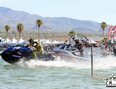 >Women Runabout Limited Moto 1