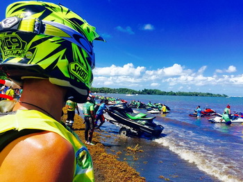 >Σκίζει η Yamaha στο KaruJet