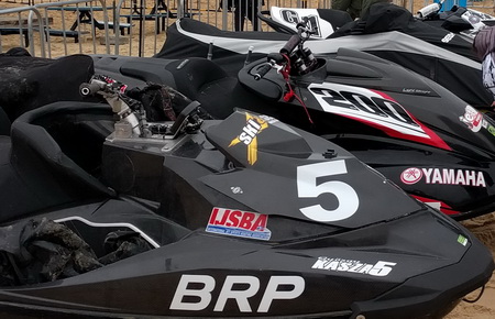 >Διαφορετκή εργονομία