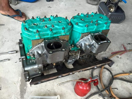 >Δίχρονο τετρακύλινδρο μοτέρ