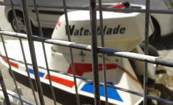 >Κι αυτό Watercraft είναι;