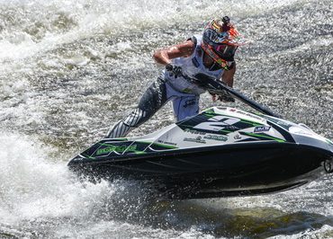 >Stian Andre Schjetlein wins slalom in Shangai