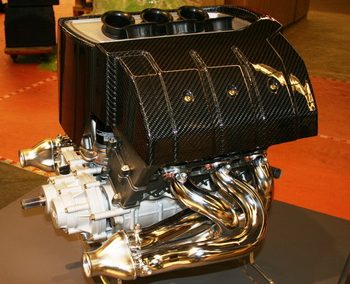 >Εξακύλινδρο φάντασμα