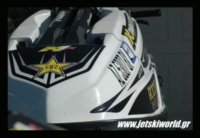 >Kommander K1R, απλά ξεχωρίζει