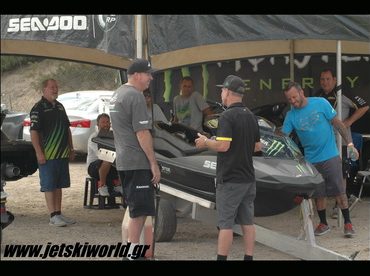 >O Farthing χωρίς ταμπέλες