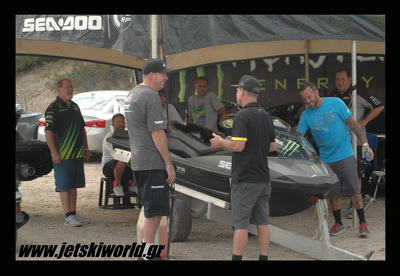 >O Farthing χωρίς ταμπέλες