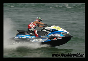 >Θα μείνει ο Mac στη Yamaha;