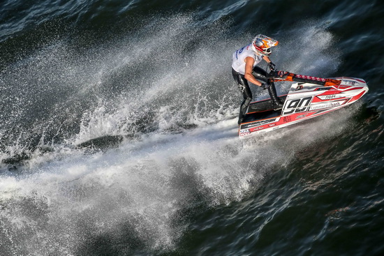 >Reiterer, από ψιλά