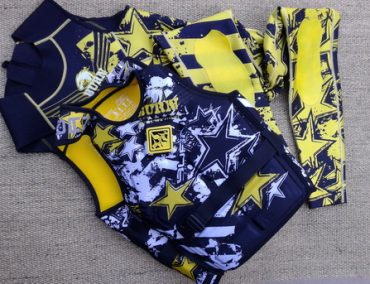 >Πωλείται φόρμα BURN