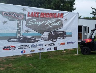 >Lake Michigan Surf Ride