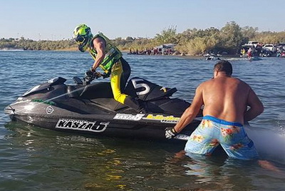 >O Kasza με νέα γάστρα