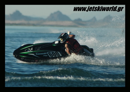 >Δοκιμάζουμε εργοστασιακό SX-R