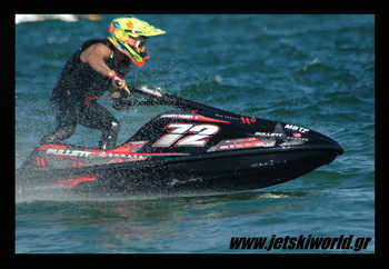 >Τελικά με τι σκάφος έτρεχε ο Poret;