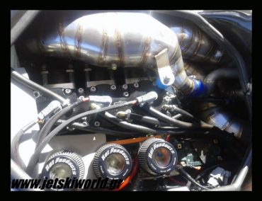 >Τριπλή εξάτμιση για Kawasaki