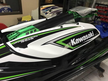 >Τιμόνι έφτιαξε και η Freedom