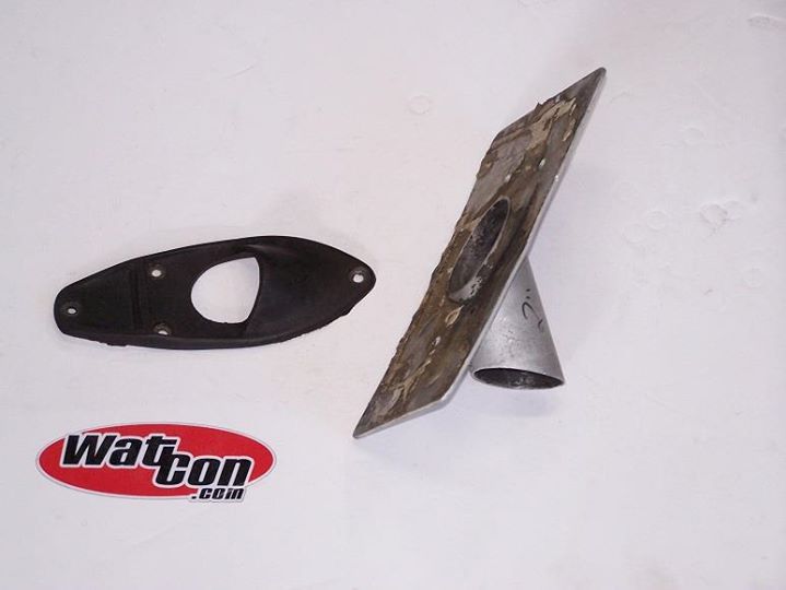 >Side Exhaust for JS440/550/650 FROM WatCon