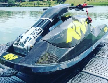 Πωλούνται RNF skis