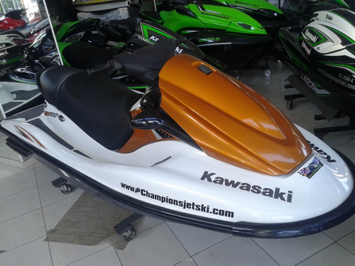 Πωλείται Kawasaki STX-12F