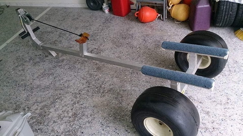 Πωλείται αλουμινένιο καρότσι